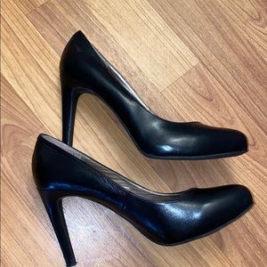 Moda Black Pump